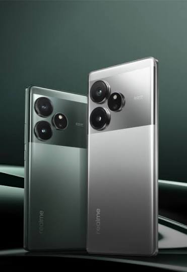 realme GT 6
